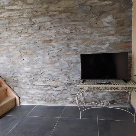 Gite De Charme Rosardenne Vaux-sur-Sure Zewnętrze zdjęcie